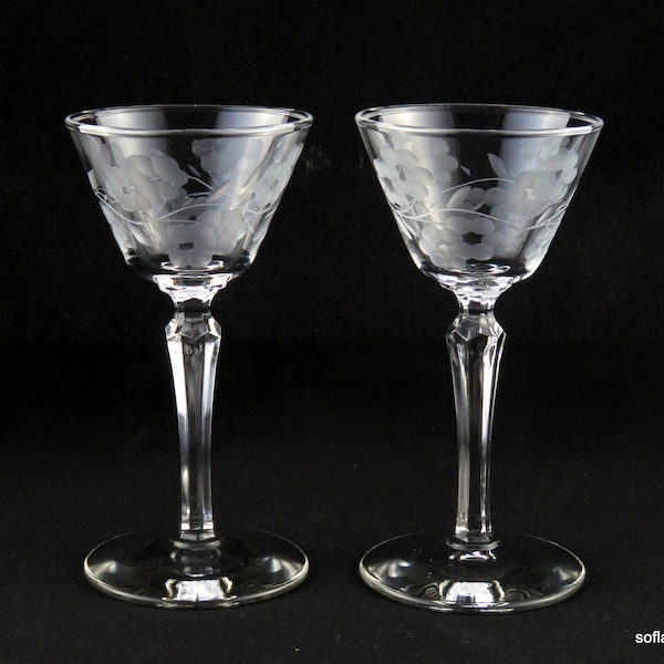 Libbey 3001 Glenmore Floral Pattern Cocktail Glasses / Liquor Glasses - 1950s (pair)