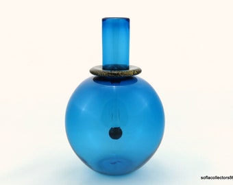 Bougeoir / Bouteille ou Vase Bleus par Nine Iron Studios / Michael Schunke