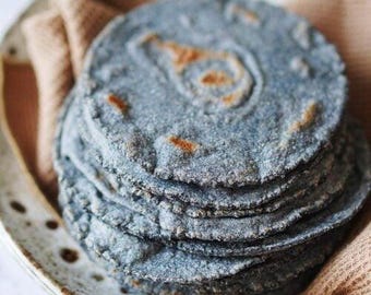 La Nueva Tortilla De Frijol Negro Black Bean Corn Tortillas | 20 ct Pack of 2