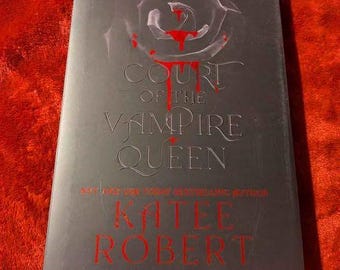 Edición exclusiva de la caja Bookish firmada de La Corte de la Reina Vampiro