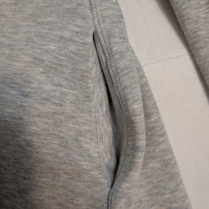 Cardigan gris chiné Anthropologie Drew, taille moyenne, confortable et léger image 3