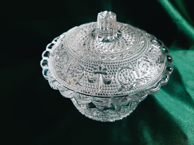 Ribbed Pressed Glass Bowl and Lid Dish KIG Indonesia Fleur De Lis image 4