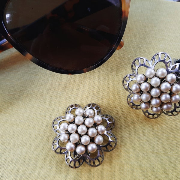 Vintage Pearl Flower Roller Back Clip on Earrings Midcentury Hobe Style