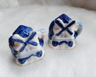 Occupied Japan Salt and Pepper Shakers Blue and White Windmill