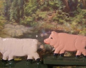Erzgebirge Primitive Wooden Handcrafted Pair of Adorable Pigs. Putz Village Farm Barn. Double Sided Hand Painted Collectible German Folk Art