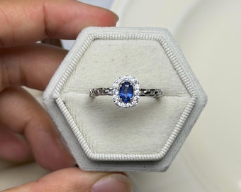 Saffierring | Natuurlijke edelsteensieraden | Verstelbare verzilverde ring | Geboortesteensieraden voor september