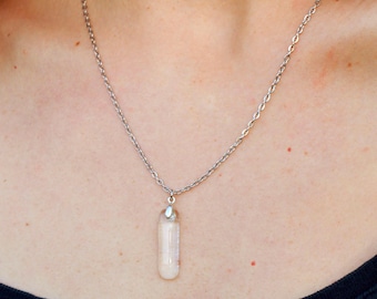 Colgante de Vidrio Fundido Transparente, Collar para verano, Colgante artesanal único, Diseño Moderno en Acero Inoxidable, Regalo para Mujer