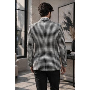 Stylish men houndstooth patterned blazer from back, slim fit formal jacket with classic cut, perfect for office wear and smart casual outfit