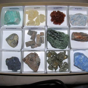 12pc Mineral Specimen Collection + Bonus M0133