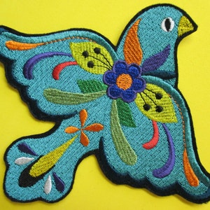 Large Embroidered Talavera Pottery Style Applique Patch, Me Lo Dijo Un Pajarito, A Little Bird Told Me, Hispanic, Mexican, Mexico, Iron On