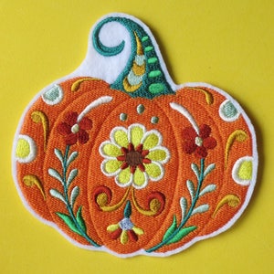 Large Embroidered Pumpkin Applique Patch, Halloween Pumpkin, Fall Pumpkin, Floral Pumpkin, Home Decor, Crafts, Quilt, Wall Art, Bags,