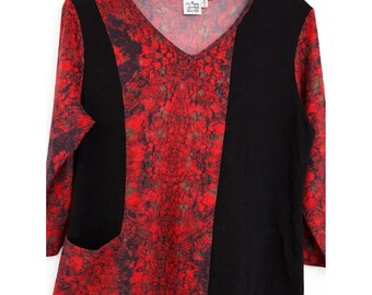 Blusa túnica vintage con estampado abstracto de Parsley & Sage, estilo bohemio artístico con detalle de botones, talla mediana.