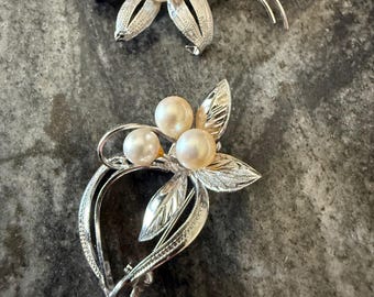 Vintage Sterling Silver Pearl Floral Brooch Set of 2, Mid Century, Pearl Leaf Spray