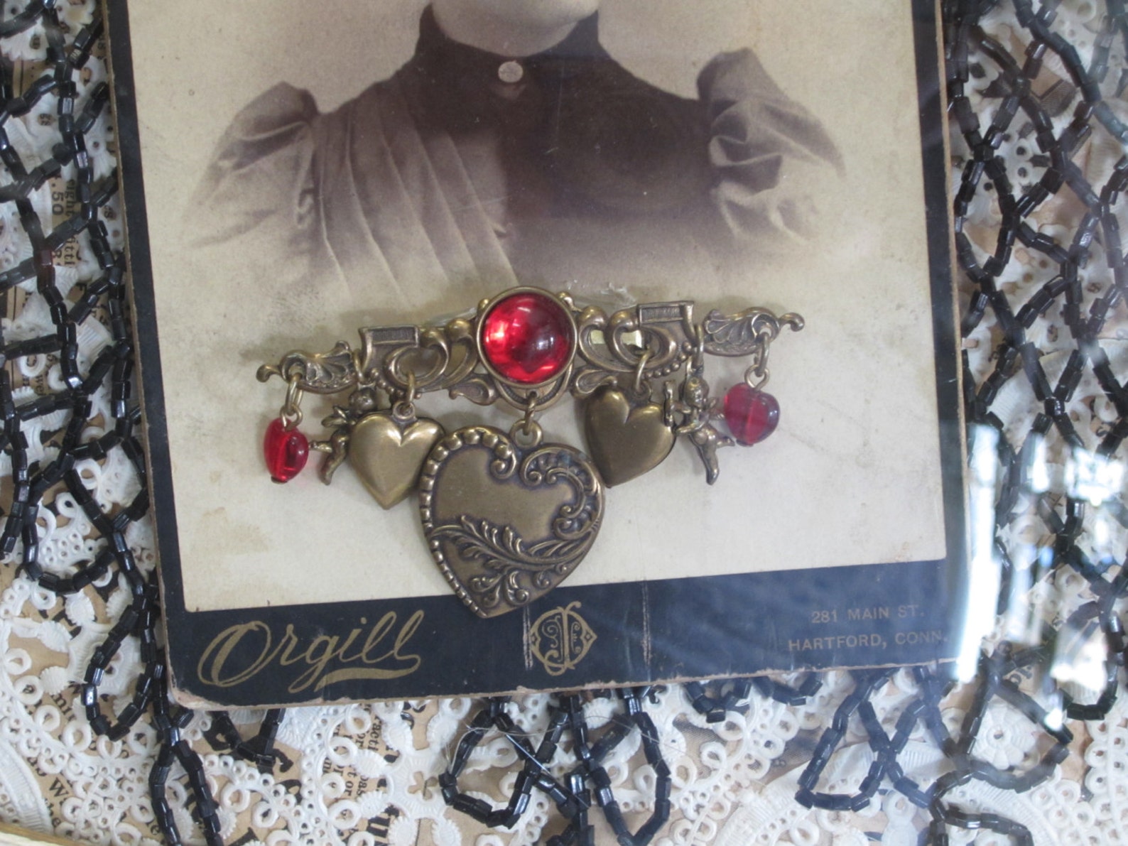 Antique Curved Glass Frame Containing Vintage Photo Mourning Etsy