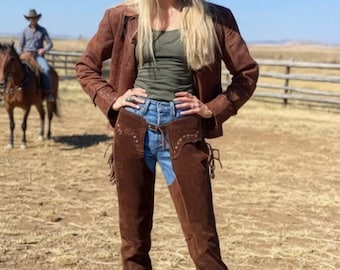 Chaparrera vaquera occidental de cuero de gamuza marrón para mujer con flecos - Chaparrera de cuero Chink de estilo vintage tradicional