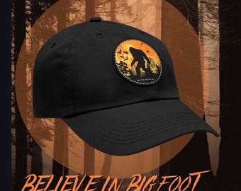 Gorra con parche de Pie Grande/Sasquatch (disponible en diferentes colores)