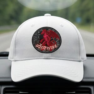 Jersey Devil Cryptid Patch Dad Hat | Runder Lederaufnäher