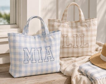 Borsa tote in tela a quadretti personalizzata, borsa da spiaggia con nome ricamato, regalo a quadri per damigella d'onore, borsa da piscina per viaggio tra amiche, regalo per addio al nubilato per lei