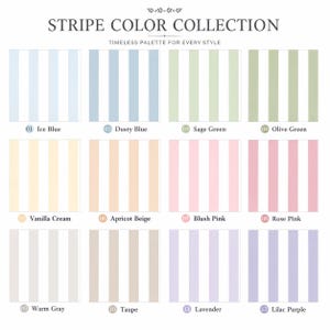 Puede incluir: Una carta de colores titulada STRIPE COLOR COLLECTION que presenta doce patrones de rayas verticales en varios tonos, incluyendo azul hielo, azul polvoriento, verde salvia, verde oliva, crema vainilla, beige albaricoque, rosa rubor, rosa, gris c&aacute;lido, topo, lavanda y lila.