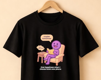 ミニマリストな本好きのためのTシャツ：スマホより本を選ぼう、マインドフルネスギフトTシャツ