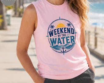 Tanktop „Wochenende am Wasser“, Bella Canvas 3483 Strand-Tanktop, Strand-Shirt für den Küstenurlaub, maritimes Sommertop, Geschenk für Meeresliebhaber