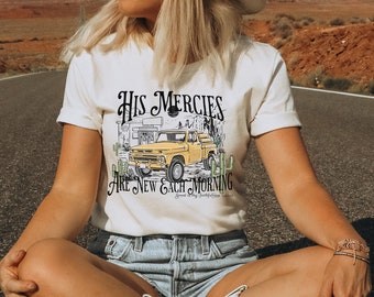 Le sue misericordie sono nuove, Christian T Shirt, Lamentations 3:23, Retro Christian T Shirt, Vintage Inpired Christian Shirt, Boho Shirt