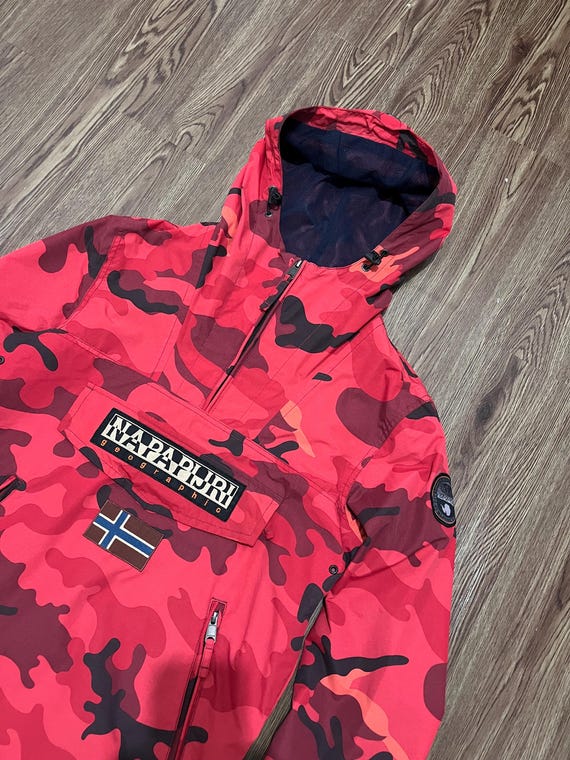 napapijri red camo jacket