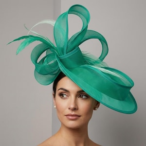 Elegant Fascinator for Derby Events, Wedding Guest Statement Headpiece Gift