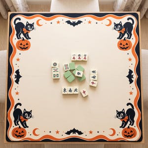 Vintage Black Cat Halloween Mahjong Mat, Retro Spooky Game Table Runner (Drawstring Bag Included)
