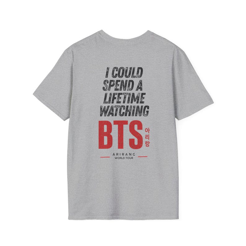 T-shirt « Je pourrais passer ma vie à regarder BTS » | T-shirt de la tournée mondiale ARIRANG | T-shirt de concert K-pop | Streetwear ARMY | Cadeau pour fan | Livraison rapide en UE image 12
