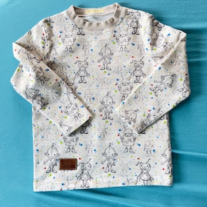 Cooles Sweatshirt in Größe 104 mit Robotern drauf