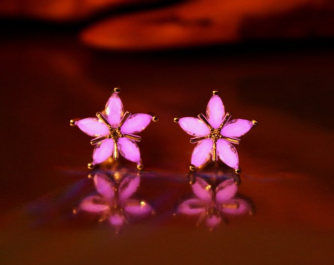 Star Earrings Sterling Silver 925 / Glow in the Dark / Stud Earrings / Cubic Zirconia /