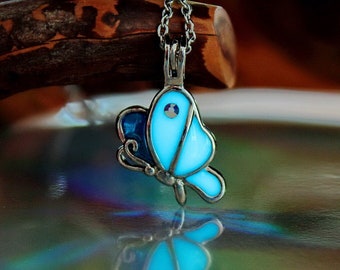 Butterfly Pendant Locket / Glow in the Dark / Locket Butterfly /