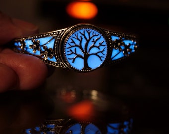 Bangle Bracelet Glow in the Dark / Plated Silver Snap Bracelet / Flowers Bracelet /