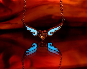 Angel Wings Necklace / Glow in the Dark / Cubic Heart /