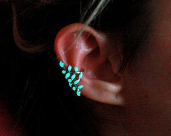 Leaves ear clip Glow in the Dark / Sterling Silver 925 Ear Clip / Leaf / Nature / Ear Cuff Minimalist /