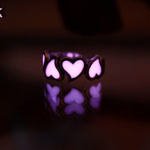 Hearts Toe Ring / Glow in the Dark / Sterling Silver 925 / Midi Ring / image 2