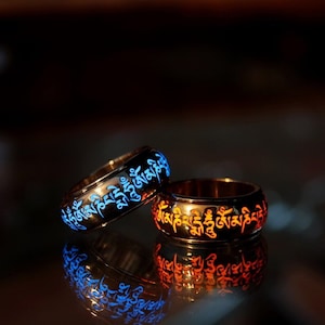 Om Mani Padme Hum Silver Ring / Glow in the Dark / Spinner Prayer Ring / Meditation / Zen Ring / Sterling Silver 925 /
