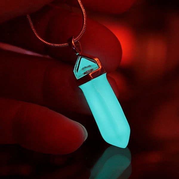 Crystal Healing Point Pendant / Glow in the Dark Quartz Necklace / Real Quartz /