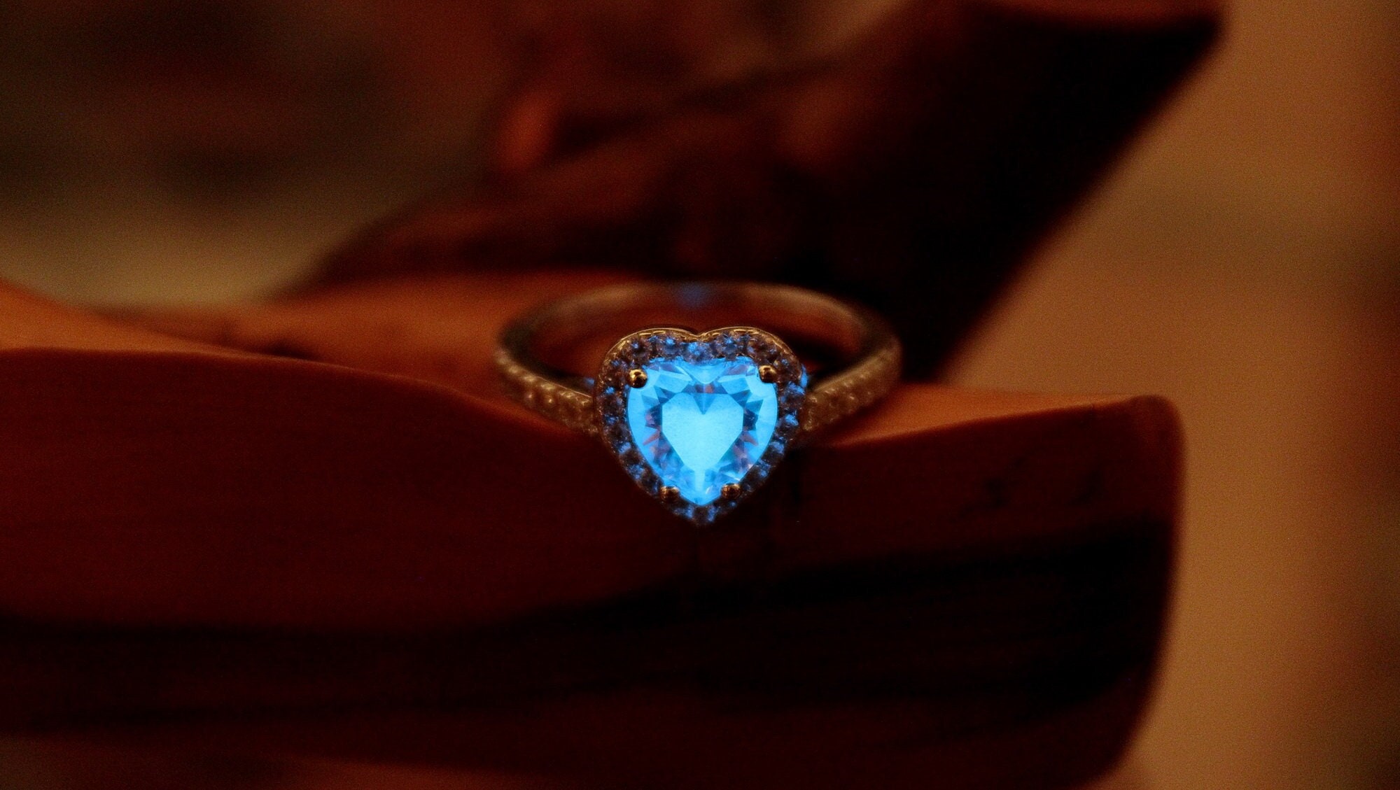 Glow in the hotsell dark heart ring