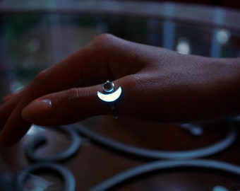 Silver Moon Ring Glow in the Dark / Adjustable Crescent Moon / Celestrial /  Sterling Silver 925 /