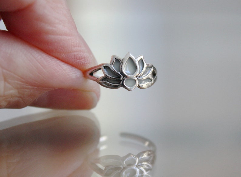 Lotus Flower Toe Ring / Glow in the Dark / Sterling Silver / Midi Ring / Flower Jewelry / Adjustable Toe Rings / image 2