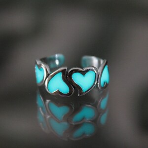 Hearts Toe Ring / Glow in the Dark / Sterling Silver 925 / Midi Ring / image 3