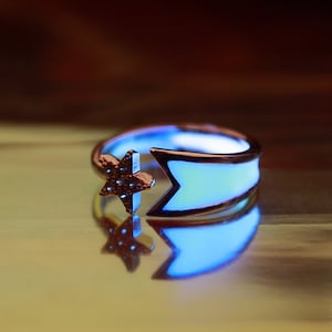 Shooting Star Ring Glow in the Dark / Sterling Silver Ring / Celestial Ring /