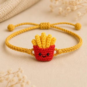 Kawaii virkat pommes frites-armband, handgjort vänskapsarmband med pommes frites, söta mat- och charmsmycken, justerbar present