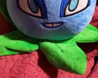 Blue Plant Plushie – Kawaii Soft Collectible Plush