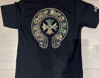 Chrome Hearts Camo Horseshoe Cemetery Cross Pocket T-Shirt - Black