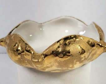 Weeping gold 22K dish, trinkets, ashtray mid-century Dixon Art Studios 1960's 4" dia.