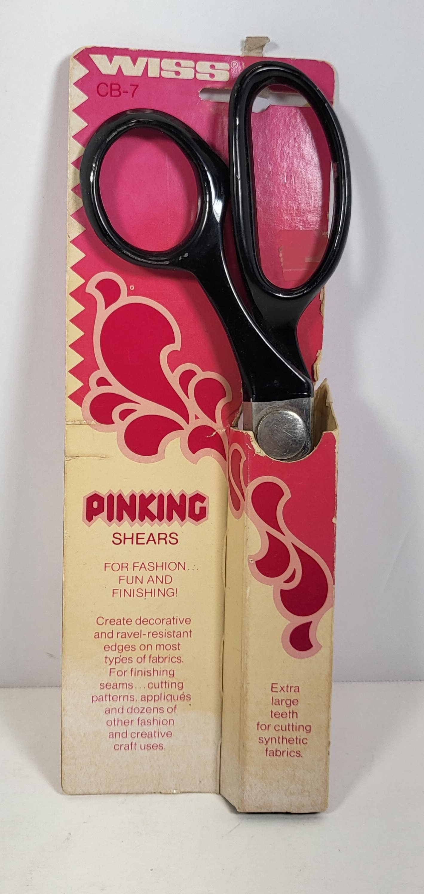 Vintage CG 7 Pinking Shears Scissors, Japan 7 Zig Zag Scissors Sewing  Notion, Sewing Scissors, Pinking Shears Scissors, Morethebuckles 