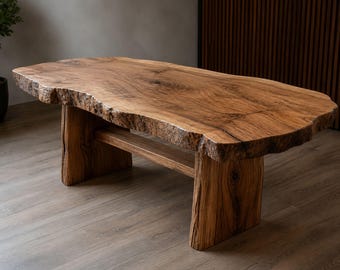 Mesa de centro de olmo con borde natural – Madera maciza, borde natural